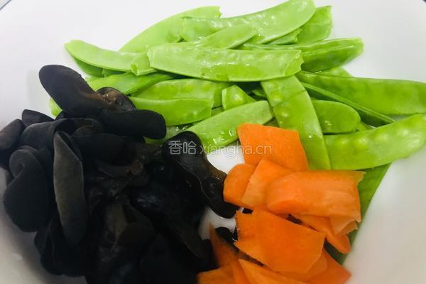 荷塘小炒的做法图解2