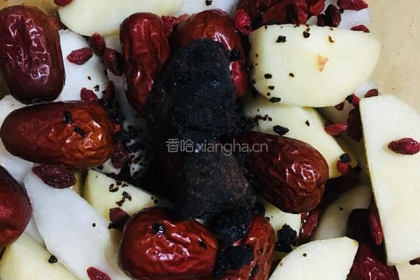 苹果 梨红枣枸杞黑糖姜茶的做法图解9