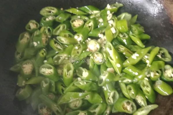 肉皮尖椒的做法图解3