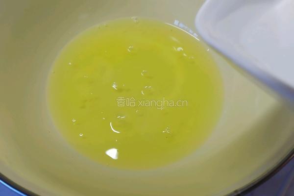 八寸戚风蛋糕的做法图解8