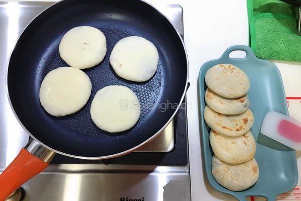 豆沙饼的做法图解9