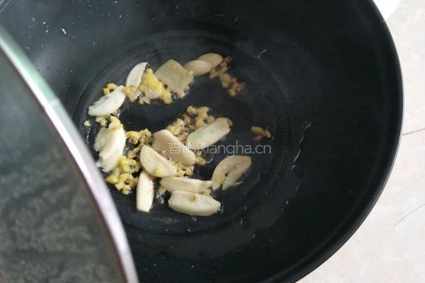 腊肉炒土豆的做法图解2