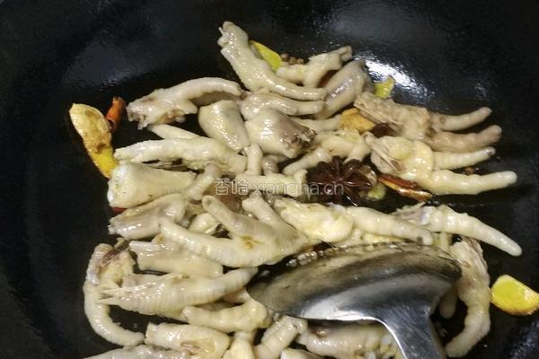红烧鸡脚的做法图解6