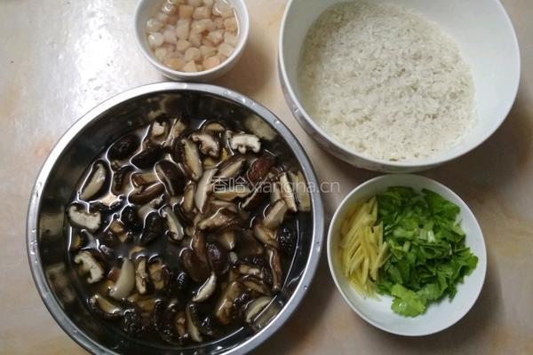 大骨干贝香菇粥的做法图解1