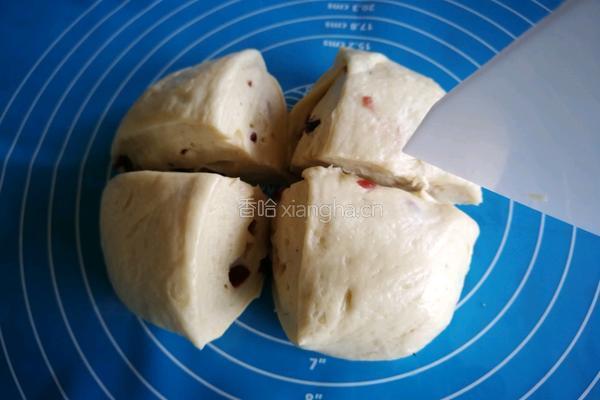 蔓越莓椰蓉软欧的做法图解6