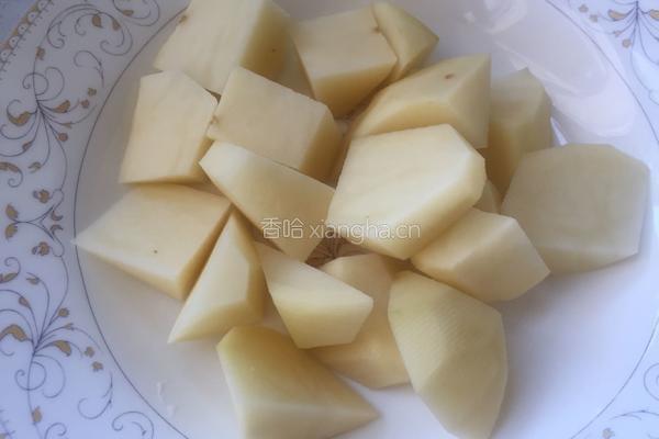 牛肉炖土豆的做法图解4