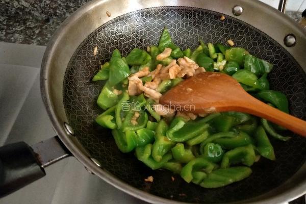 肉片炒圆椒的做法图解6