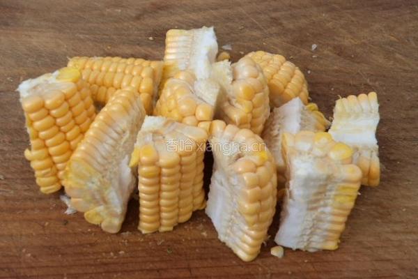 玉米红薯粥的做法图解2