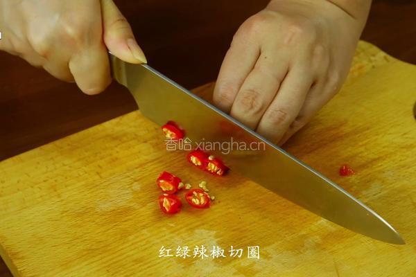 熏三文鱼炒蔬菜的做法图解5