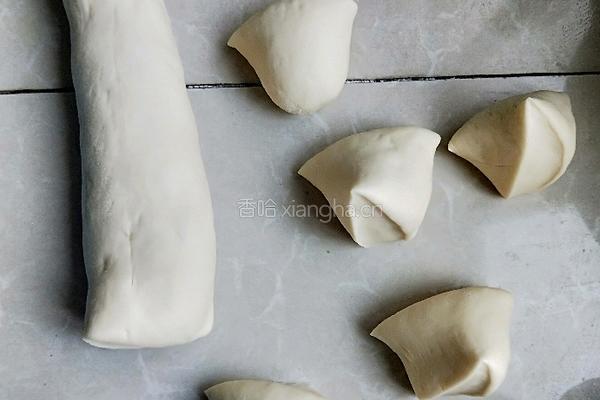 韭菜豆腐馅儿饼的做法图解4