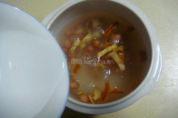 陈皮花生粥的做法图解3