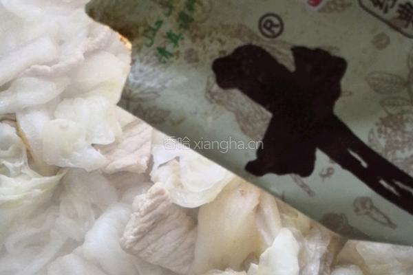 白菜炒肉的做法图解9