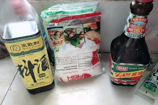 香脆油炸鹌鹑蛋的做法图解2