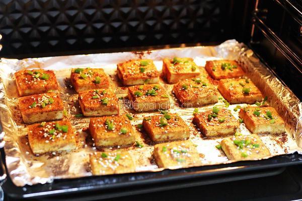 风味烤豆腐的做法图解6