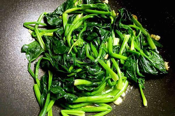 清炒菠菜的做法图解5