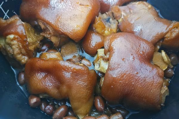 电饭煲花生猪蹄的做法图解5