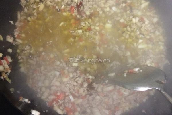 家庭版炸酱面的做法图解4
