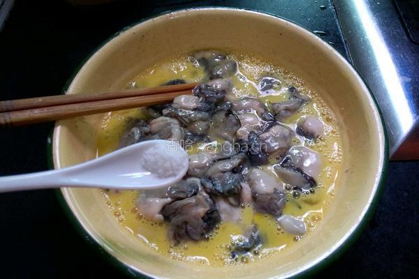 青蒜炒海蛎子的做法图解6