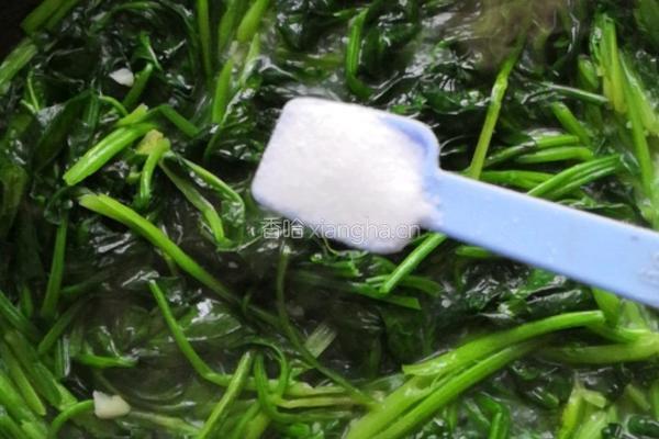清炒菠菜的做法图解6
