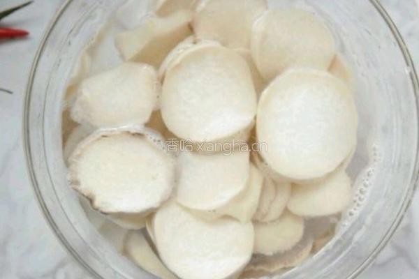 葱油淋杏鲍菇的做法图解3