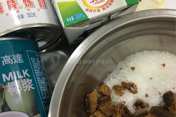 红糖椰汁千层糕的做法图解1