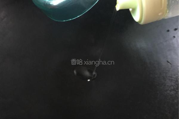 香煎新鲜池仔鱼的做法图解6