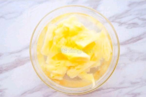 菠萝咕咾肉的做法图解2