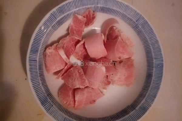 黄豆芽猪肉炖粉条的做法图解2