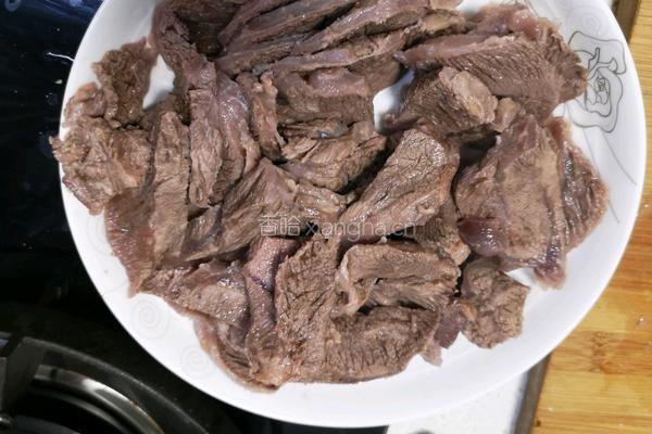 白灼牛腱子 聪家菜谱的做法图解8