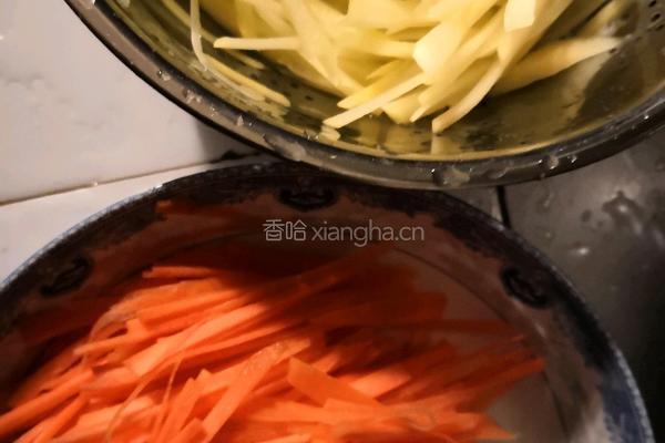 咖喱鸡丁饭的做法图解1