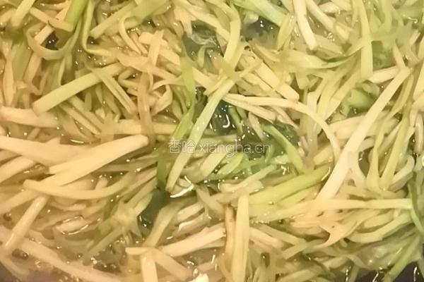 常州特色菜_凉拌水芹的做法图解2