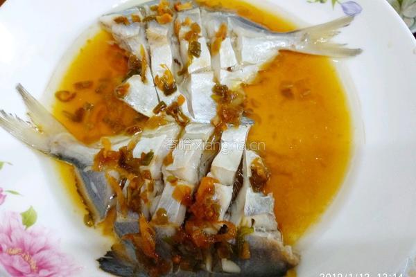 清蒸银鲳鱼的做法图解10