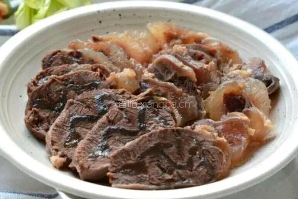 牛肉锅的做法图解1