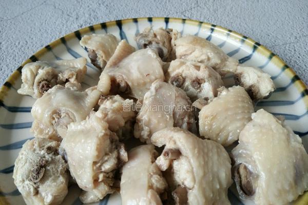 板栗烧鸡翅的做法图解4
