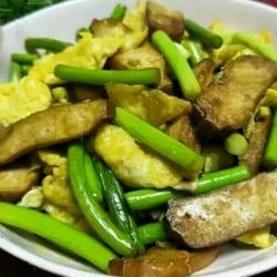 豆干蒜薹炒鸡蛋的做法[图]
