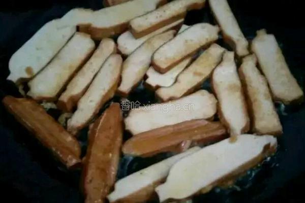 豆干蒜薹炒鸡蛋的做法图解5