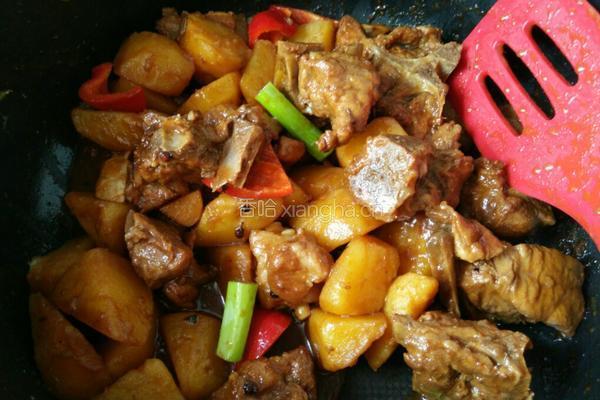红烧土豆排骨的做法图解11