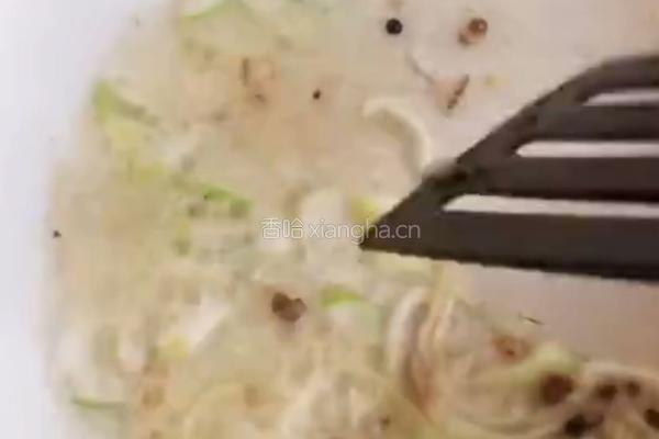 糖醋黑白菜的做法图解4