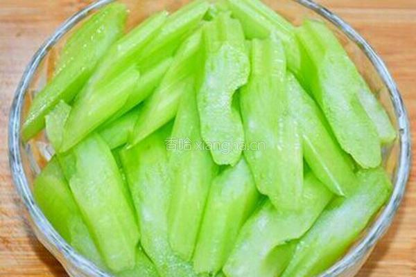 爽口小菜的做法图解1