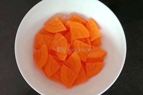 蛋黄豆腐碎面 (宝宝辅食）的做法图解1