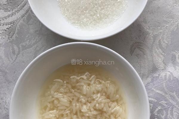 酒酿水果甜羹的做法图解2