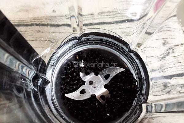 黑豆黑芝麻浆（破壁机版）的做法图解3