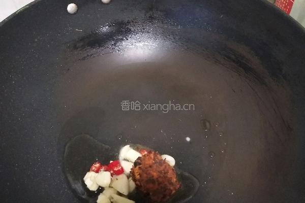 香辣鸡爪的做法图解2