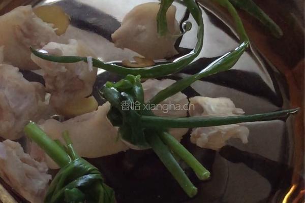 黄豆猪蹄汤的做法图解3