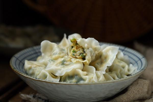 猪肉三鲜馅水饺的做法图解13
