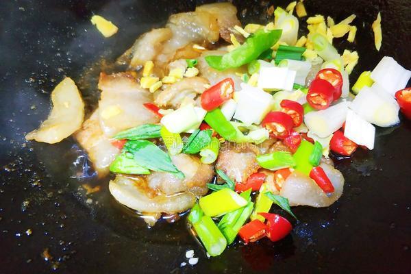 五花肉炒菜头的做法图解8