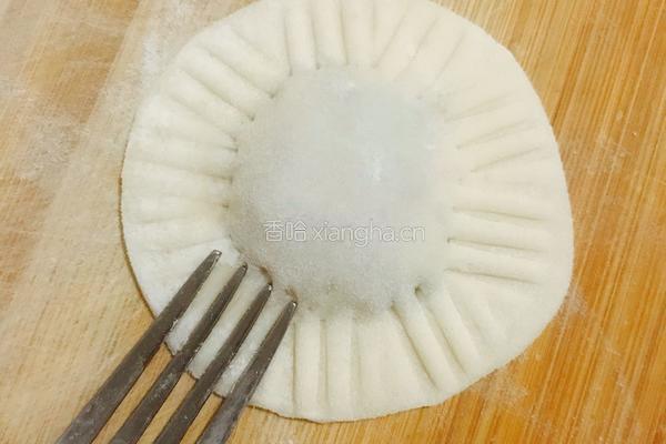 饺子皮鸡蛋灌饼的做法图解4
