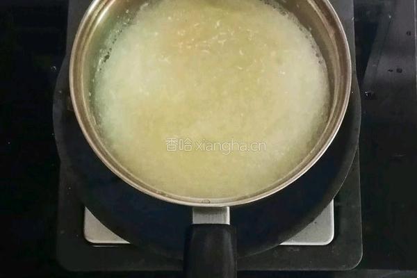 芹菜猪肝粥 (宝宝辅食）的做法图解2