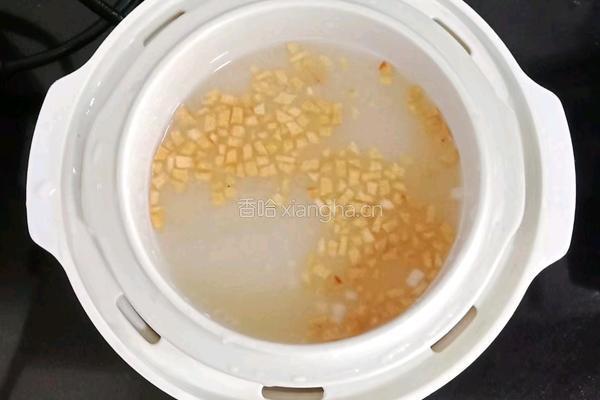 银耳莲藕粥 (宝宝辅食）的做法图解6