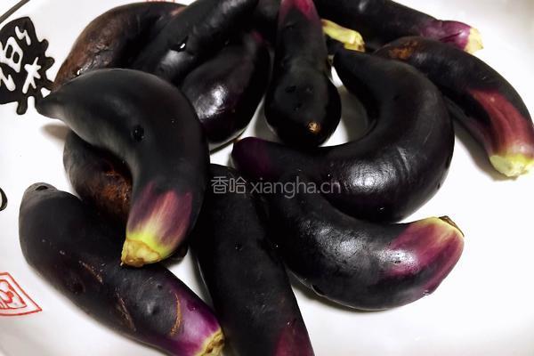 酱茄子的做法图解1